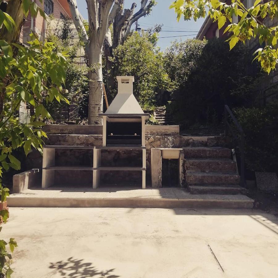 Piedra Libre Apartamentos Manzanares El Real Bagian luar foto