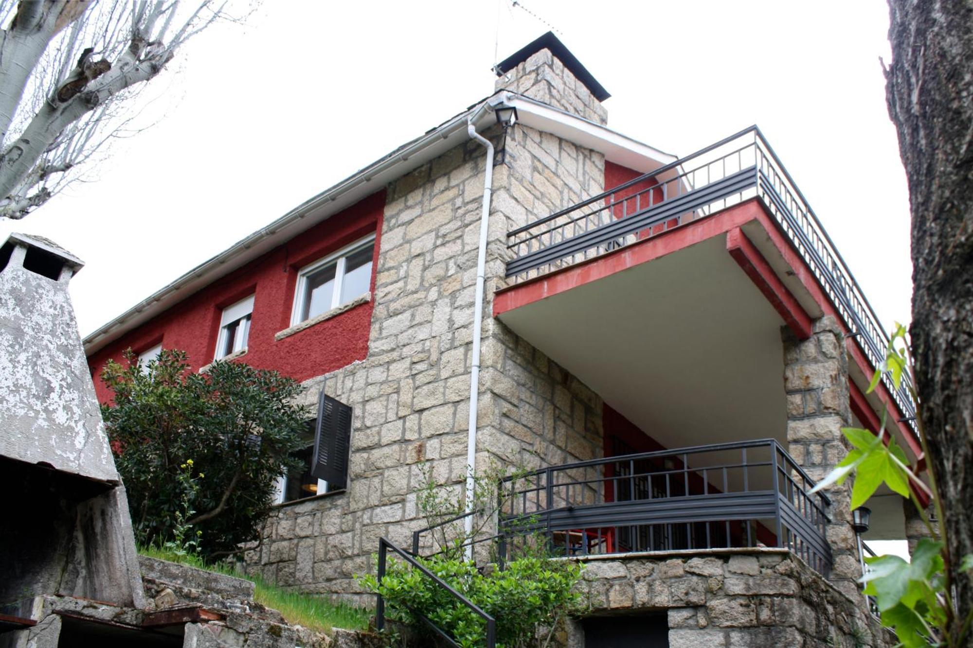 Piedra Libre Apartamentos Manzanares El Real Bagian luar foto